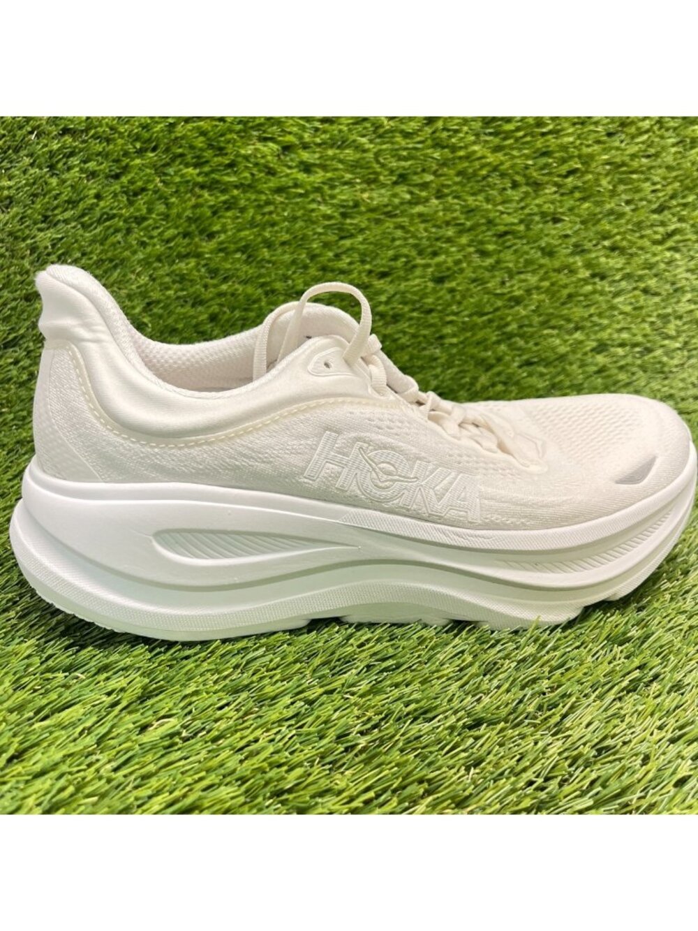 Hoka One One Bondi 9 Womens Size 9.5 White Athletic Running Shoes Sneakers